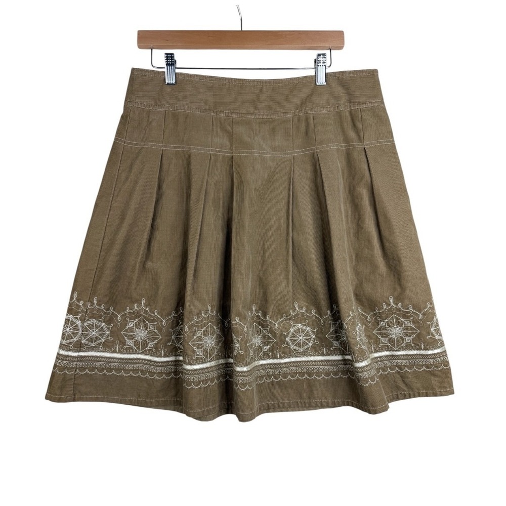 Ann Taylor LOFT Embroidered Corduroy Skirt size 10 Tan/White